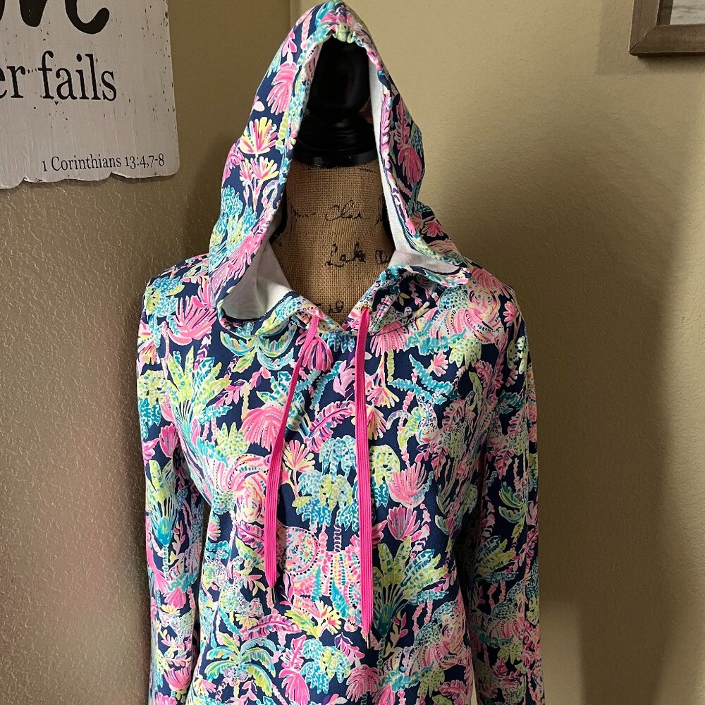 Lilly Pulitzer Size xl navy pink printed hoodie